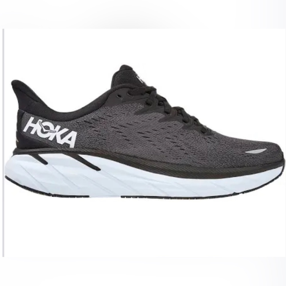 Un-used Hoka’s size 9 or 10 true size !